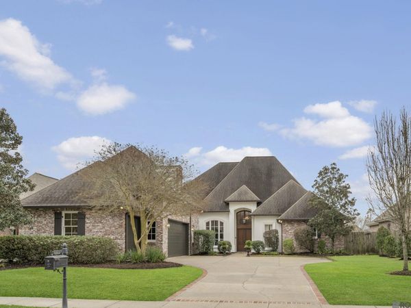 3225 Grand Way Ave, Baton Rouge, LA 70810
