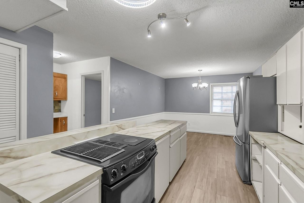 1677 Clearview Drive  Photo 13