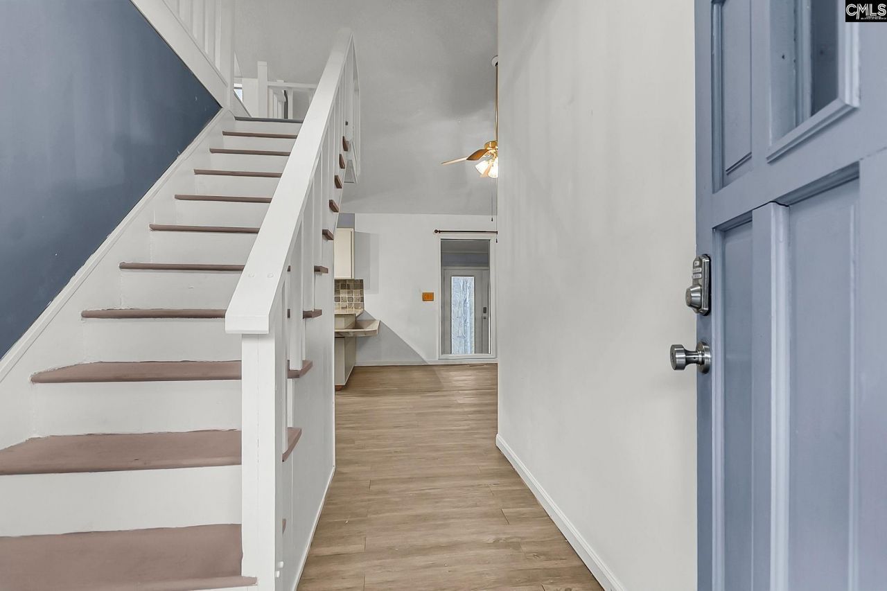 1677 Clearview Drive  Photo 6