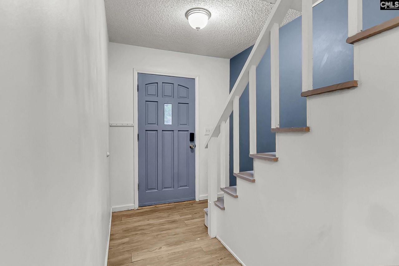 1677 Clearview Drive  Photo 7