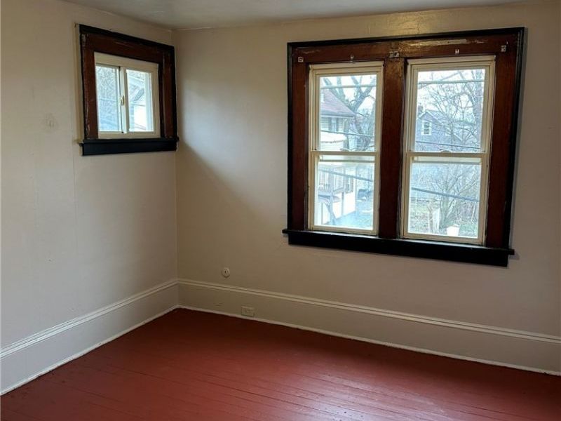 864 Forrest Drive, Akron, OH 44306 Photo 10