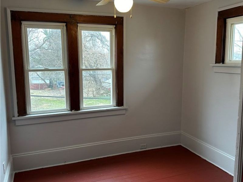 864 Forrest Drive, Akron, OH 44306 Photo 11