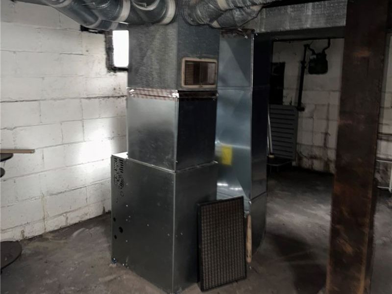 864 Forrest Drive, Akron, OH 44306 Photo 6