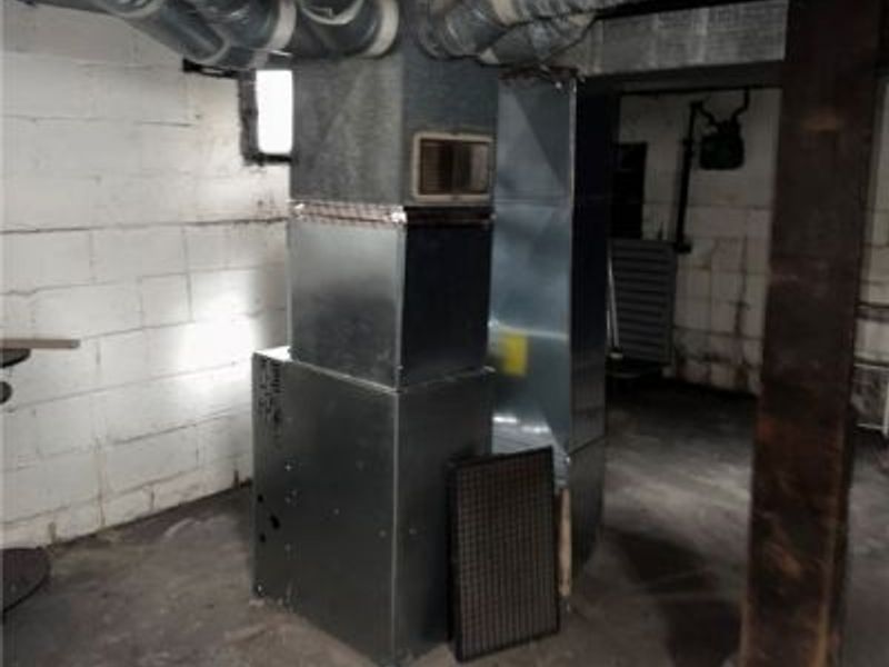 864 Forrest Drive, Akron, OH 44306 Photo 6