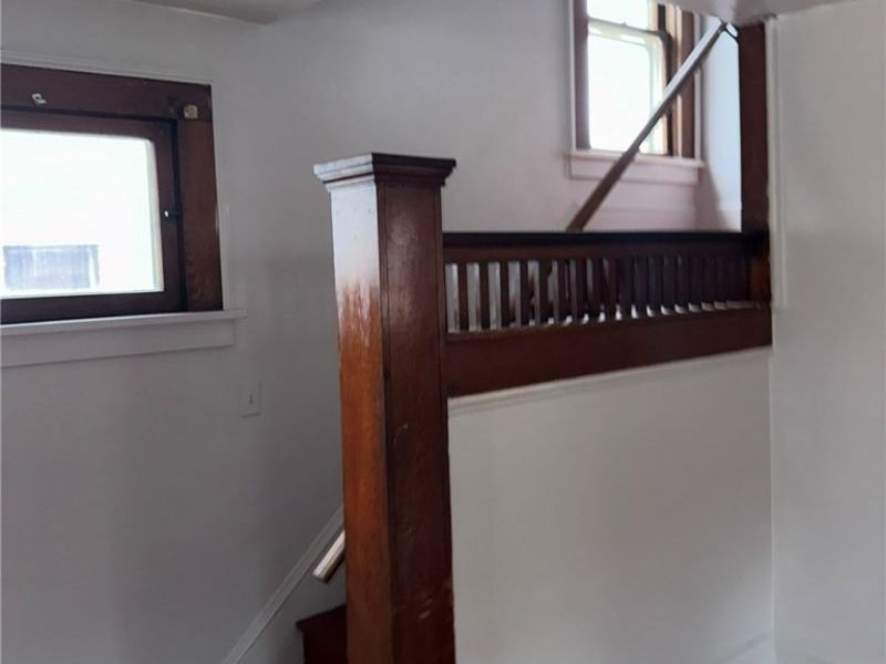 864 Forrest Drive, Akron, OH 44306 Photo 8