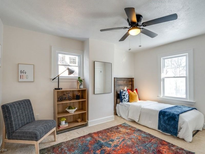 1068 Elbon Road, Cleveland, OH 44121 Photo 18