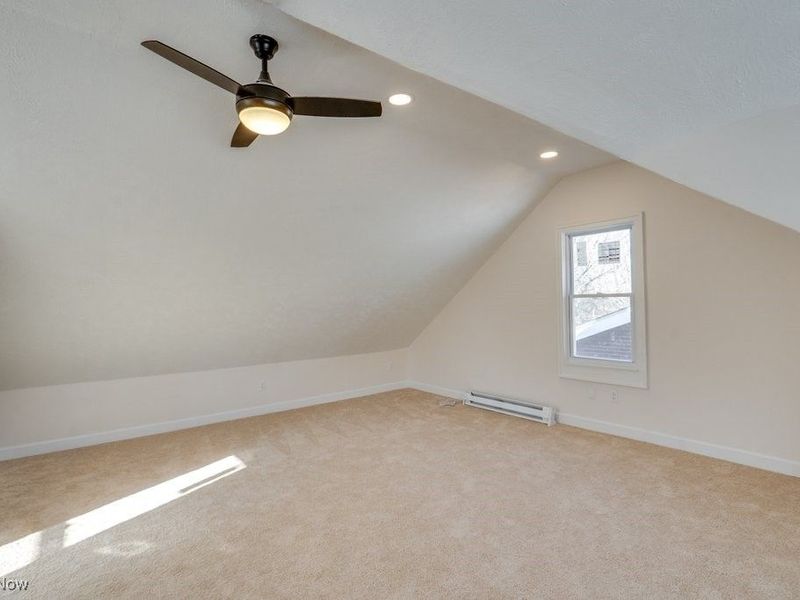 1068 Elbon Road, Cleveland, OH 44121 Photo 24