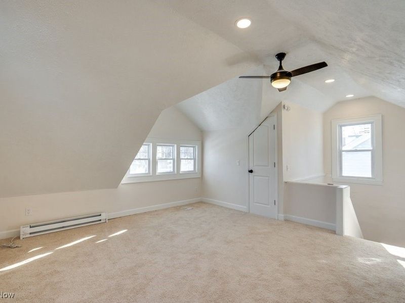 1068 Elbon Road, Cleveland, OH 44121 Photo 25