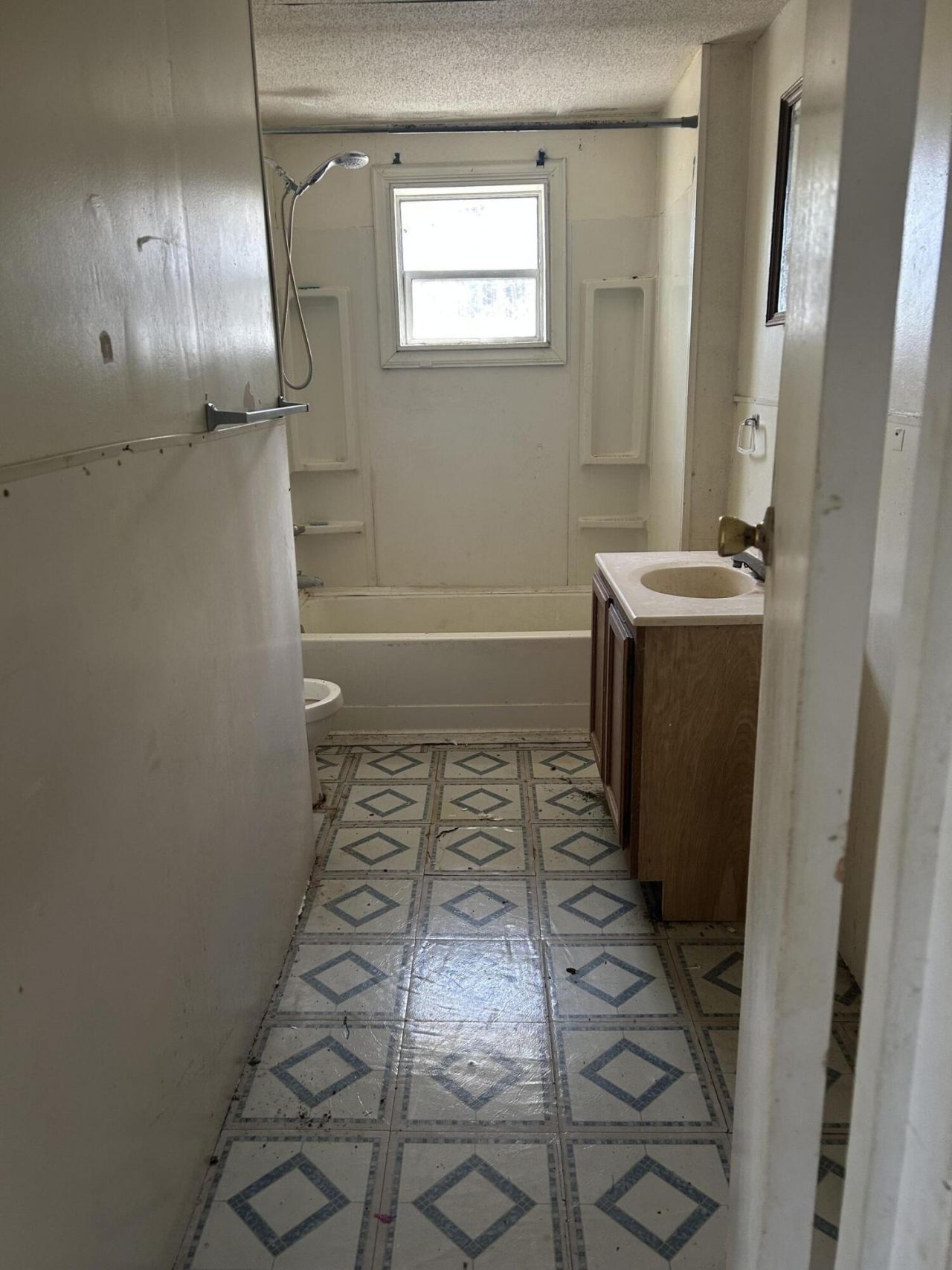 1523 Trojan Road Photo 4