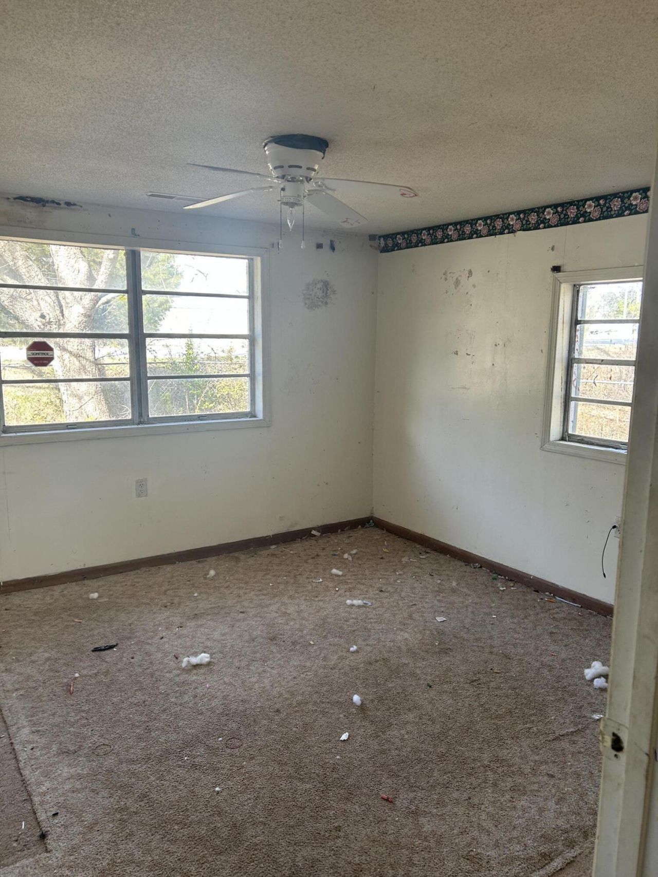 1523 Trojan Road Photo 6