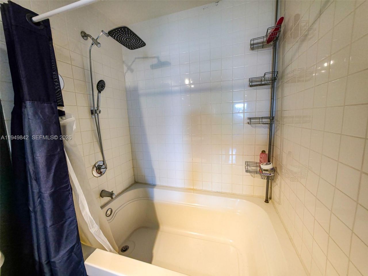 10 SW South River Dr, Unit 1704, Miami, FL 33130 Photo