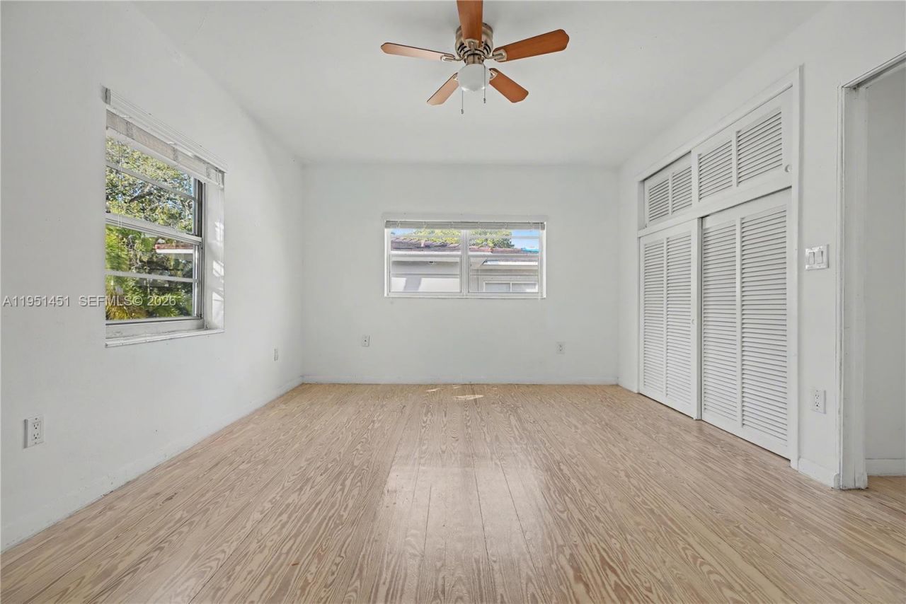 73 Edgewater Dr, Unit 3, Coral Gables, FL 33133 Photo