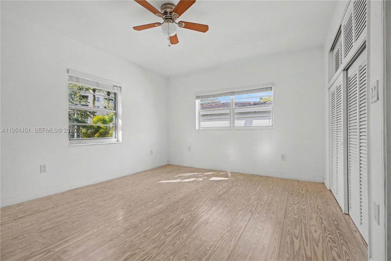 73 Edgewater Dr, Unit 3, Coral Gables, FL 33133 Photo