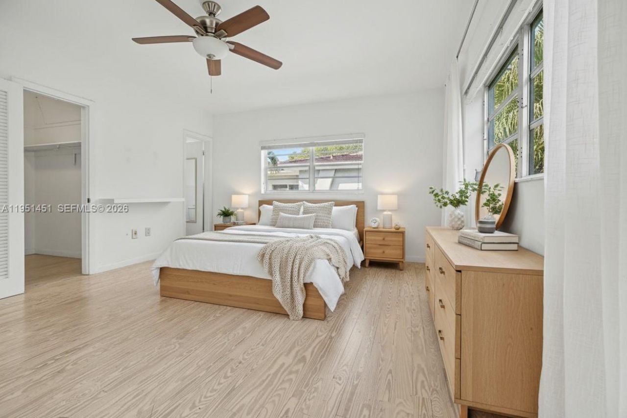 73 Edgewater Dr, Unit 3, Coral Gables, FL 33133 Photo