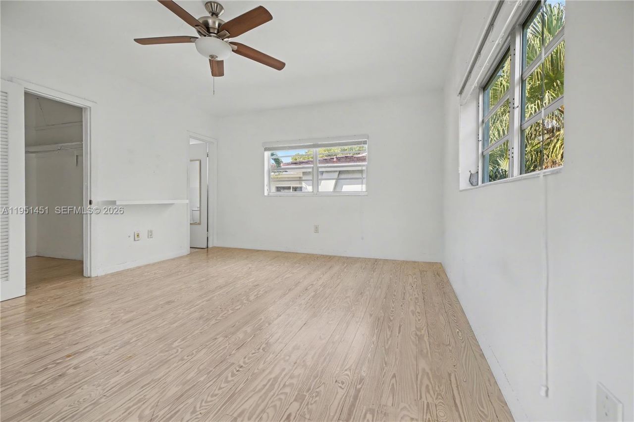 73 Edgewater Dr, Unit 3, Coral Gables, FL 33133 Photo