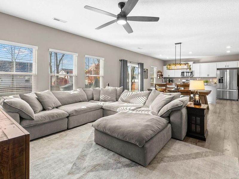 373 Kells Court W, Newark, OH 43055 Photo 10