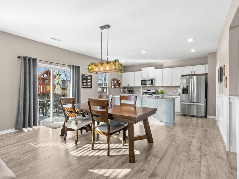 373 Kells Court W, Newark, OH 43055 Photo 12