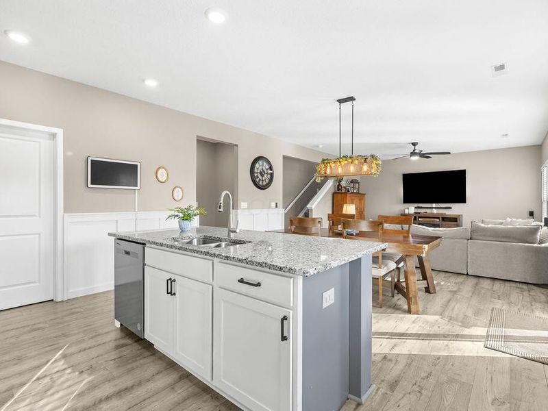 373 Kells Court W, Newark, OH 43055 Photo 16