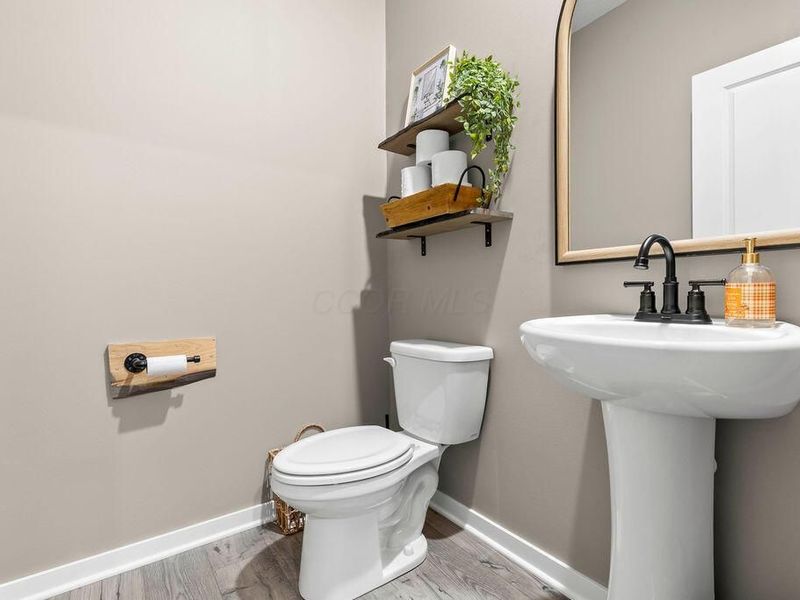 373 Kells Court W, Newark, OH 43055 Photo 18