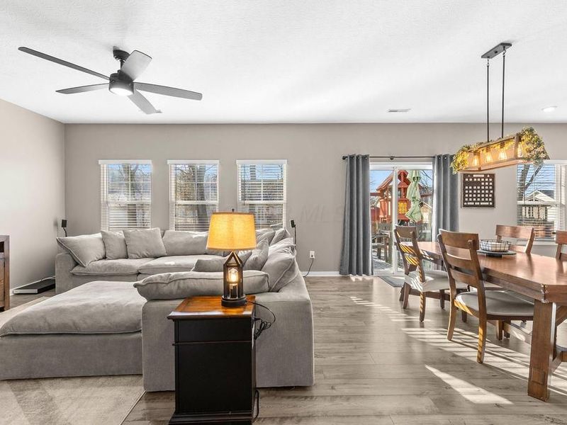 373 Kells Court W, Newark, OH 43055 Photo 7