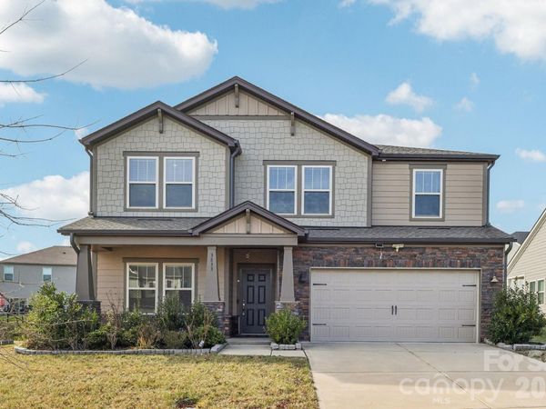 3833 Crossbane Street, Kannapolis, NC 28081