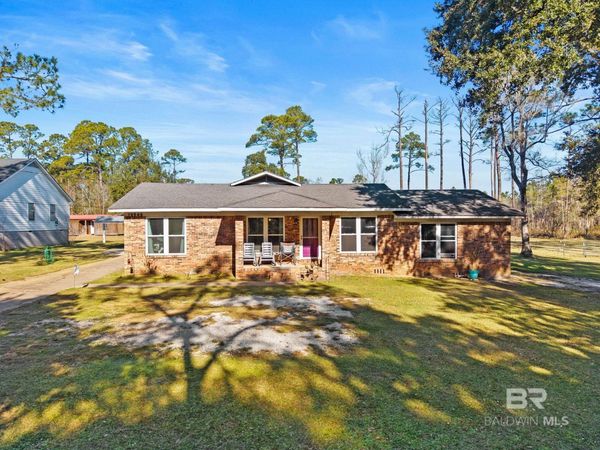 13545 Lyons Avenue, Bayou La Batre, AL 36509