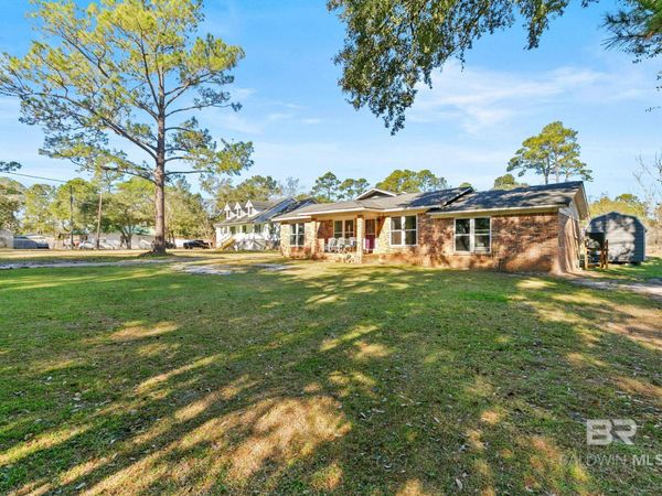 13545 Lyons Avenue, Bayou La Batre, AL 36509