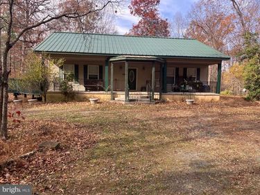 7004 TAPPS FORD ROAD, AMISSVILLE, VA 20106