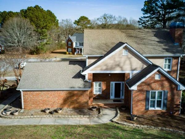 1010 Charles Court, Statham, GA 30666