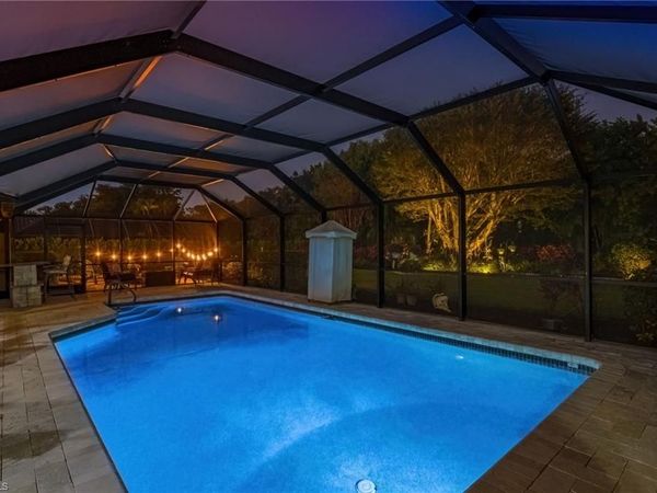 2236 Queens BLVD, NAPLES, FL 34112