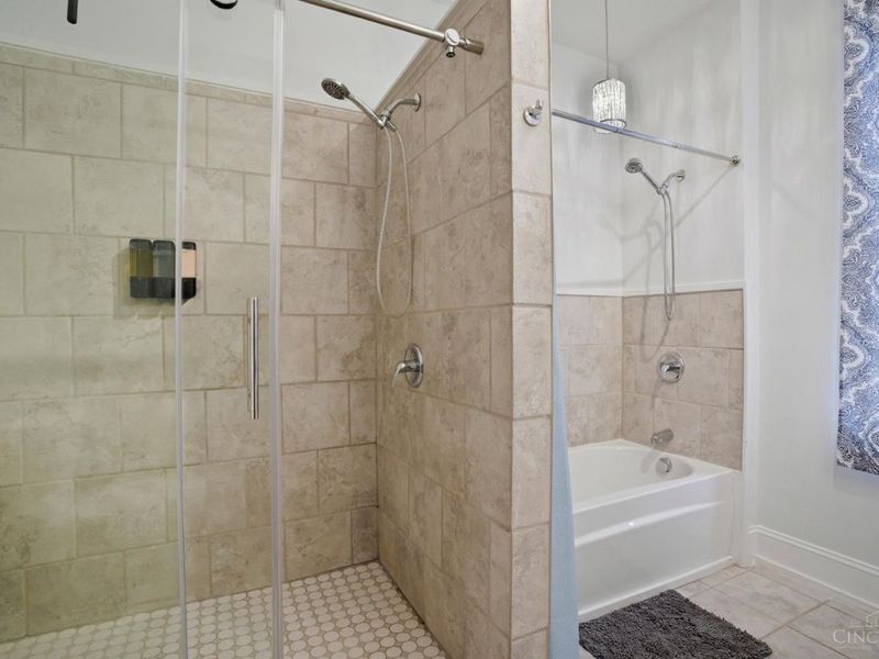 132 Winkler Street, Cincinnati, OH 45219 Photo 19