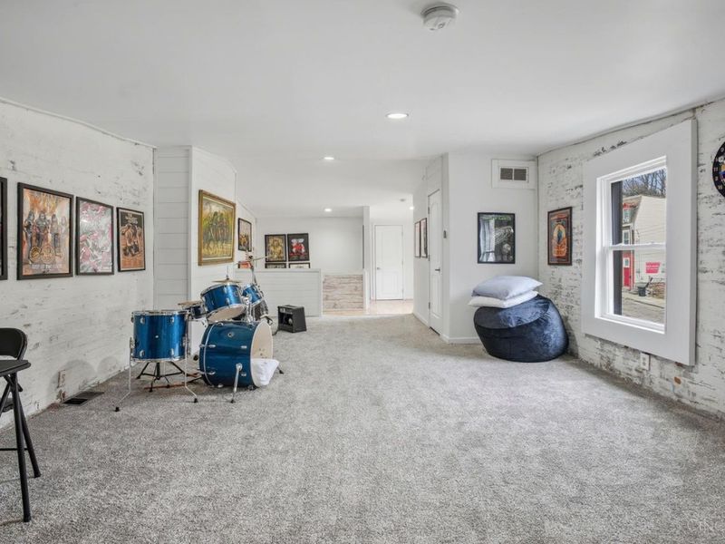 132 Winkler Street, Cincinnati, OH 45219 Photo 44