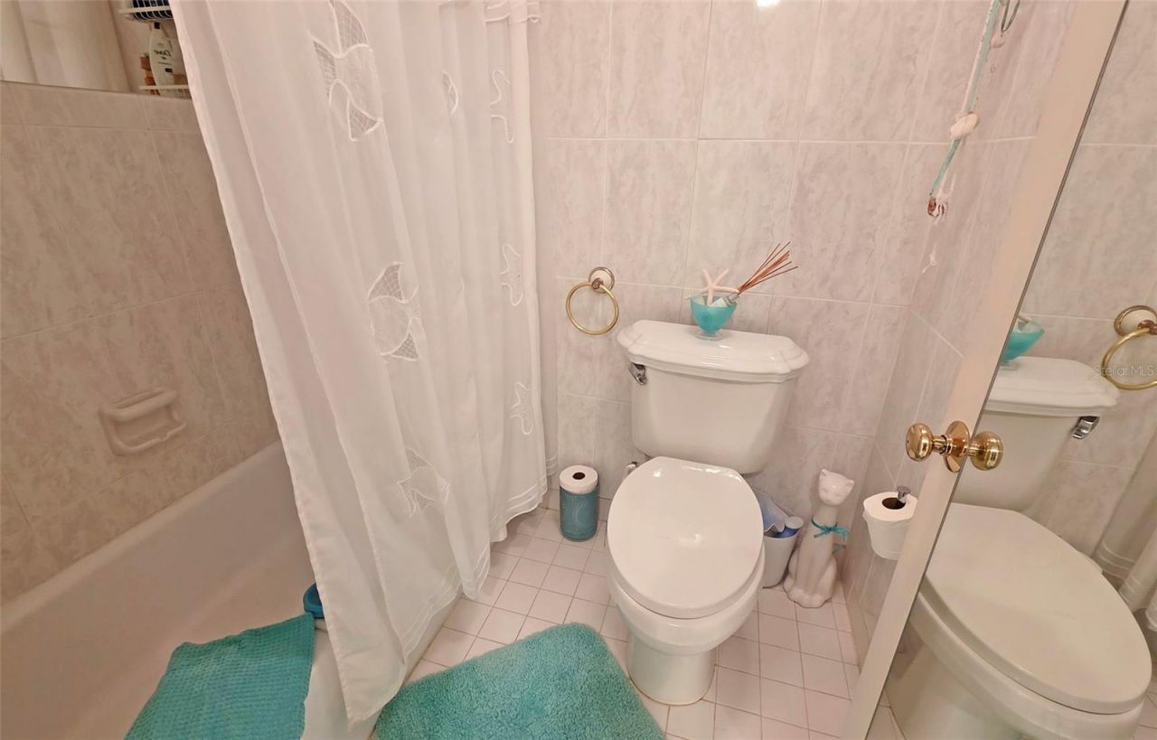 1212 Ben Franklin Drive, Unit 1205, Sarasota, FL 34236 Photo