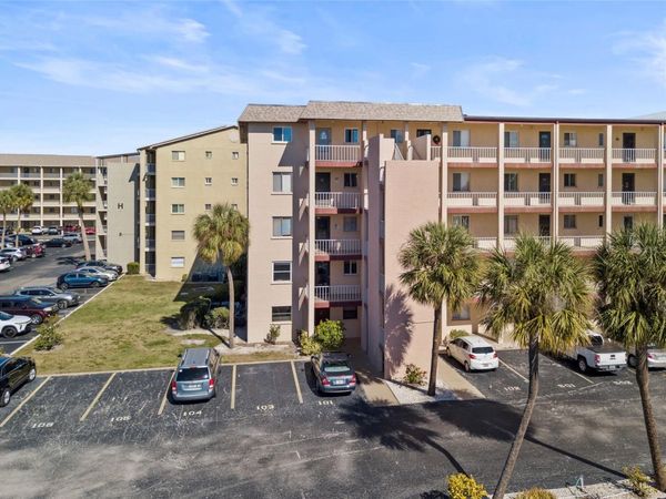 3873 LAKE BAYSHORE DRIVE, Unit 201, BRADENTON, FL 34205