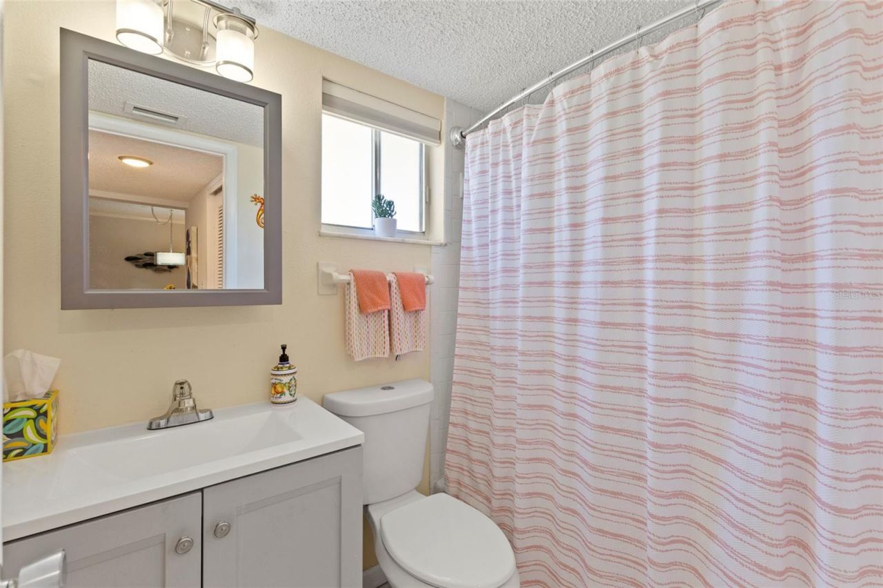 3873 Lake Bayshore Drive, Unit 201, Bradenton, FL 34205 Photo
