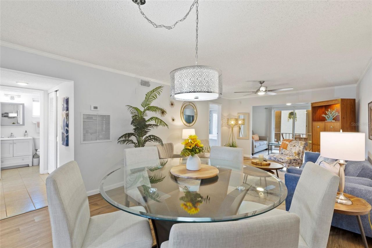 3873 Lake Bayshore Drive, Unit 201, Bradenton, FL 34205 Photo