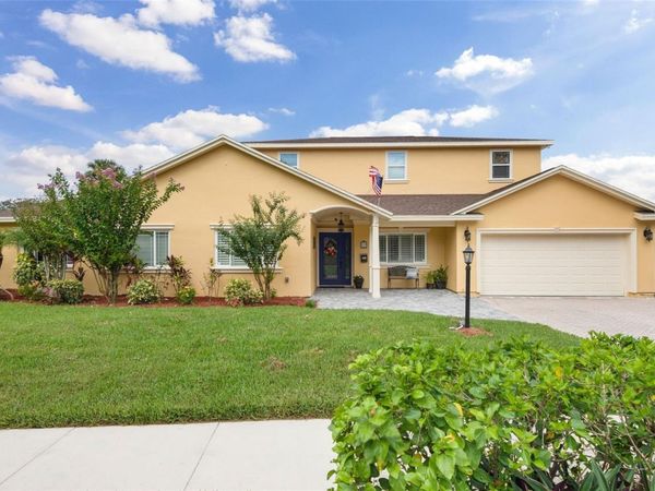 11606 LIPSEY ROAD, TAMPA, FL 33618