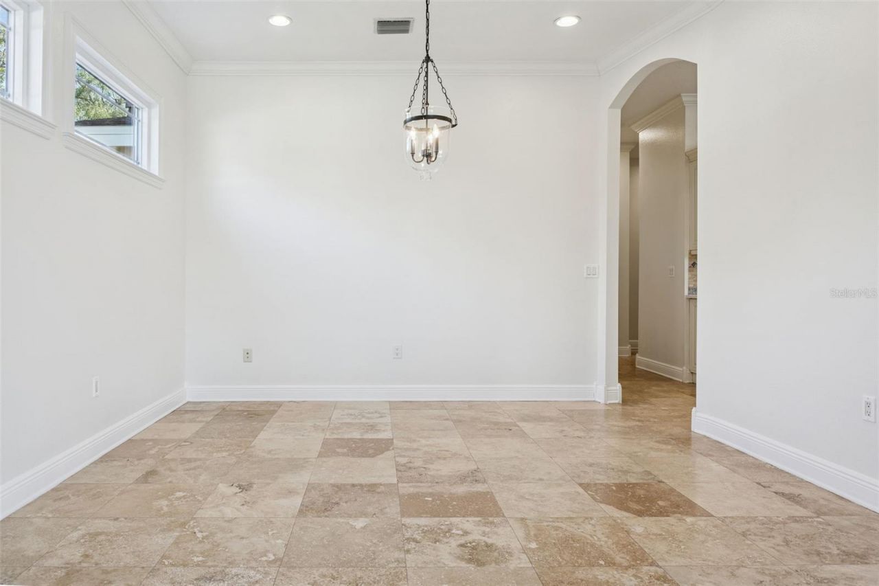 11606 Lipsey Road, Tampa, FL 33618 Photo