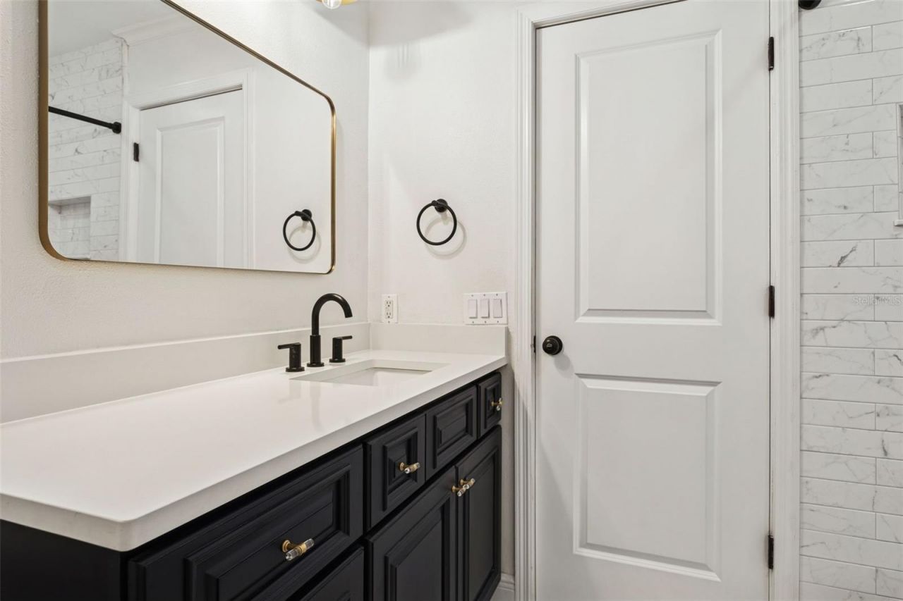 11606 Lipsey Road, Tampa, FL 33618 Photo