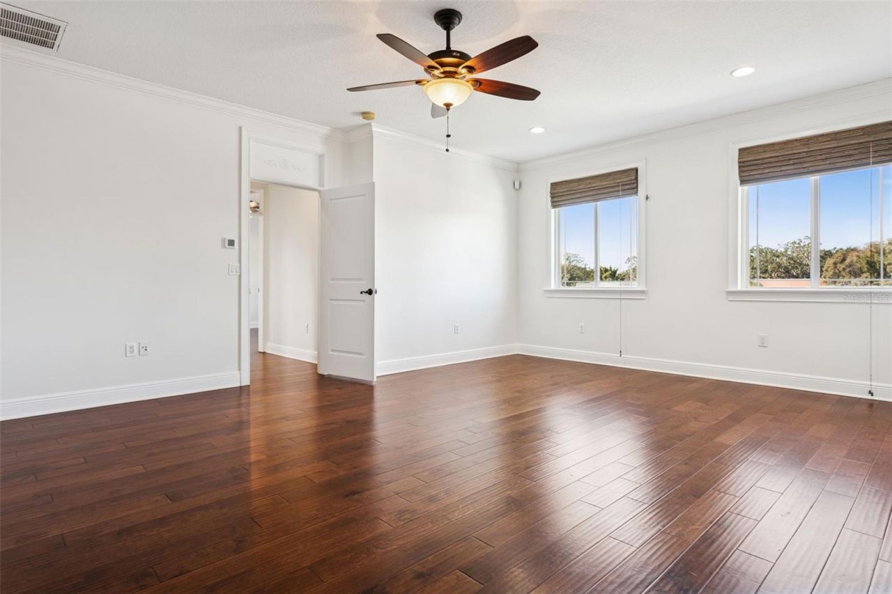 11606 Lipsey Road, Tampa, FL 33618 Photo