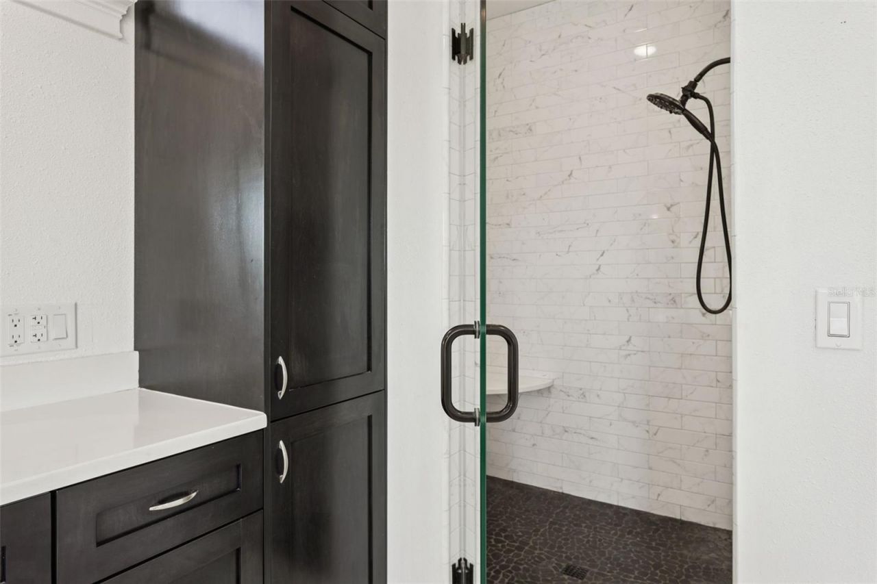 11606 Lipsey Road, Tampa, FL 33618 Photo