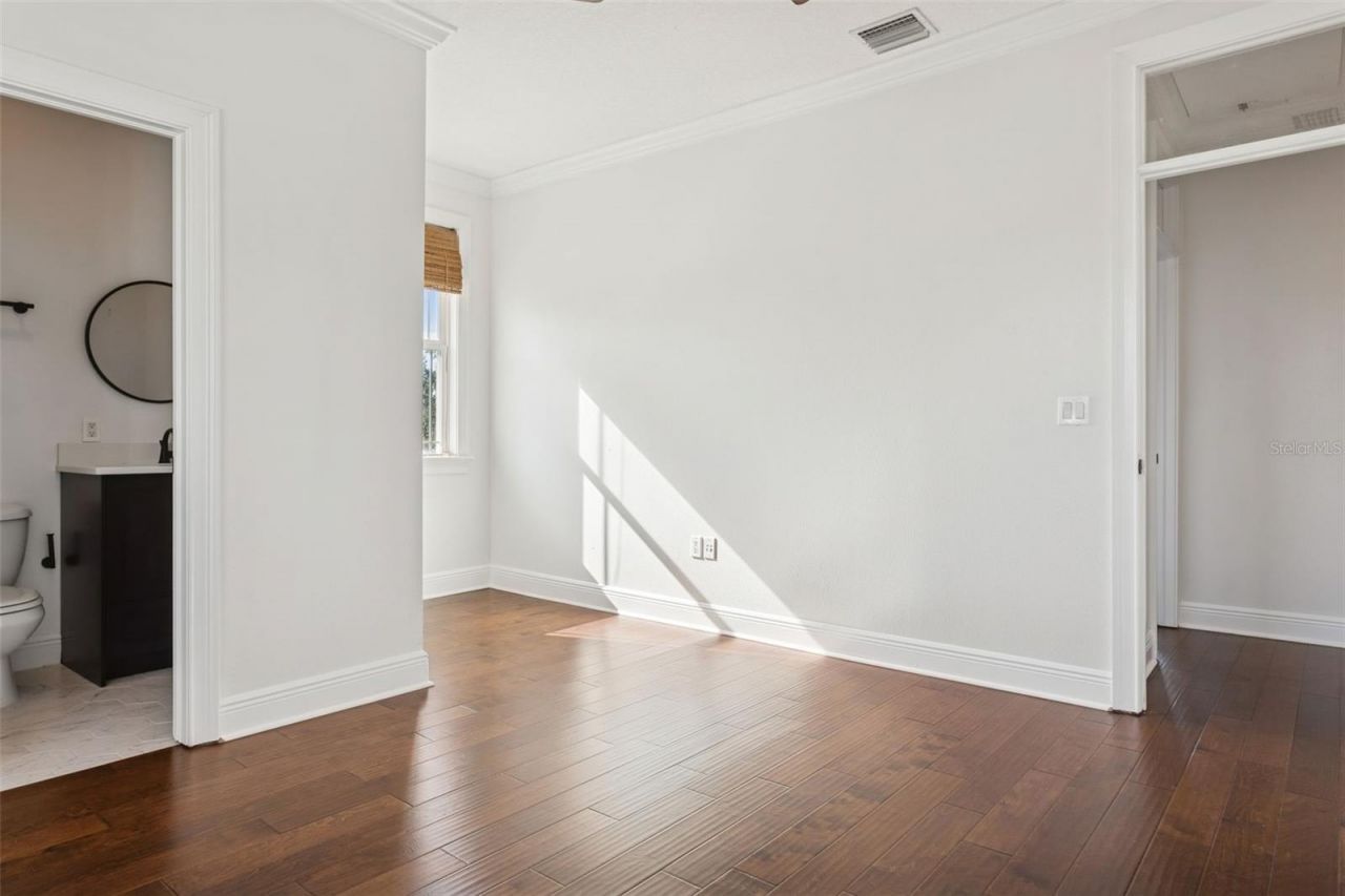 11606 Lipsey Road, Tampa, FL 33618 Photo