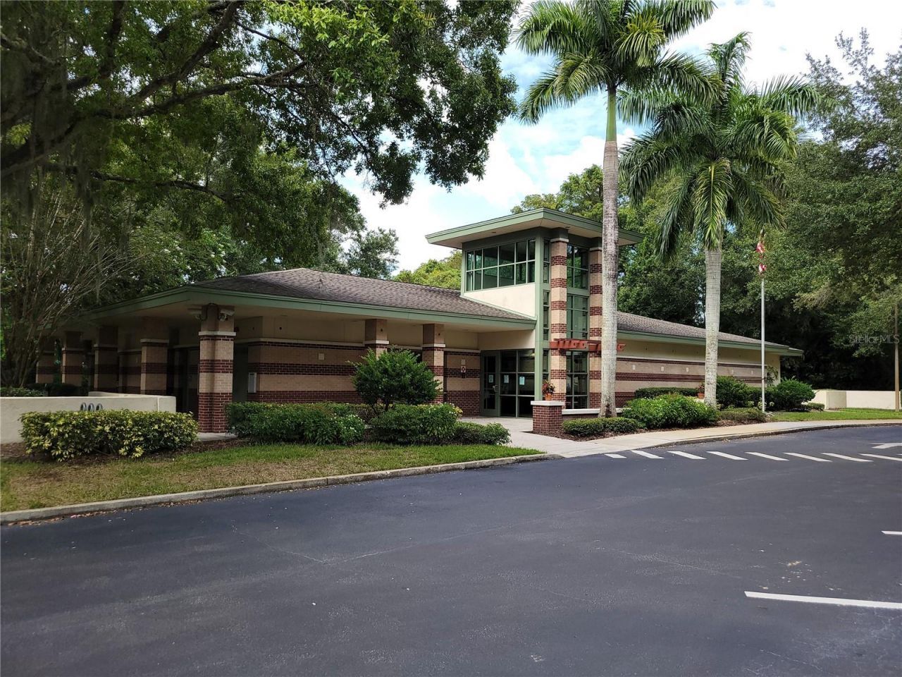 11606 Lipsey Road, Tampa, FL 33618 Photo