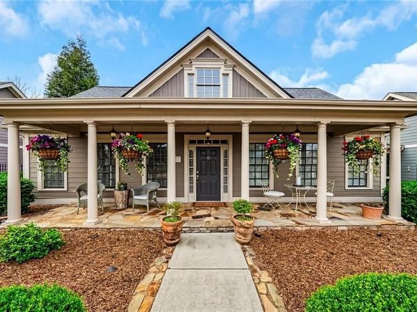 246 Somerset Circle, Woodstock, GA 30189