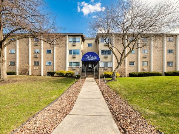 805 Westage At The Harbor, Rochester, NY 14617