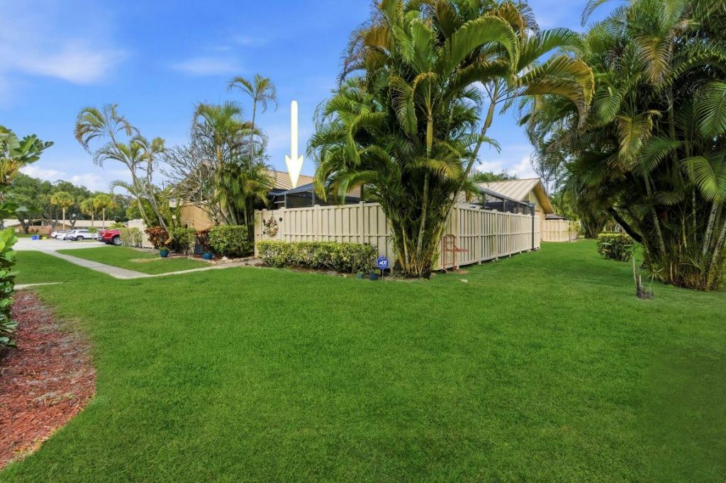 5284 Eagle Lake Drive, Palm Beach Gardens, FL 33418 Photo