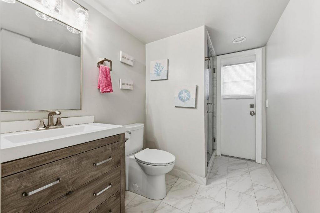 5284 Eagle Lake Drive, Palm Beach Gardens, FL 33418 Photo