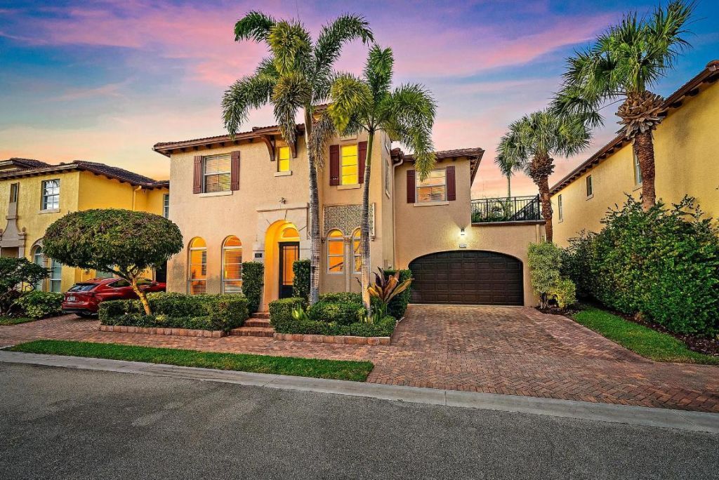 107 Via Poinciana Lane, Boca Raton, FL 33487 Photo