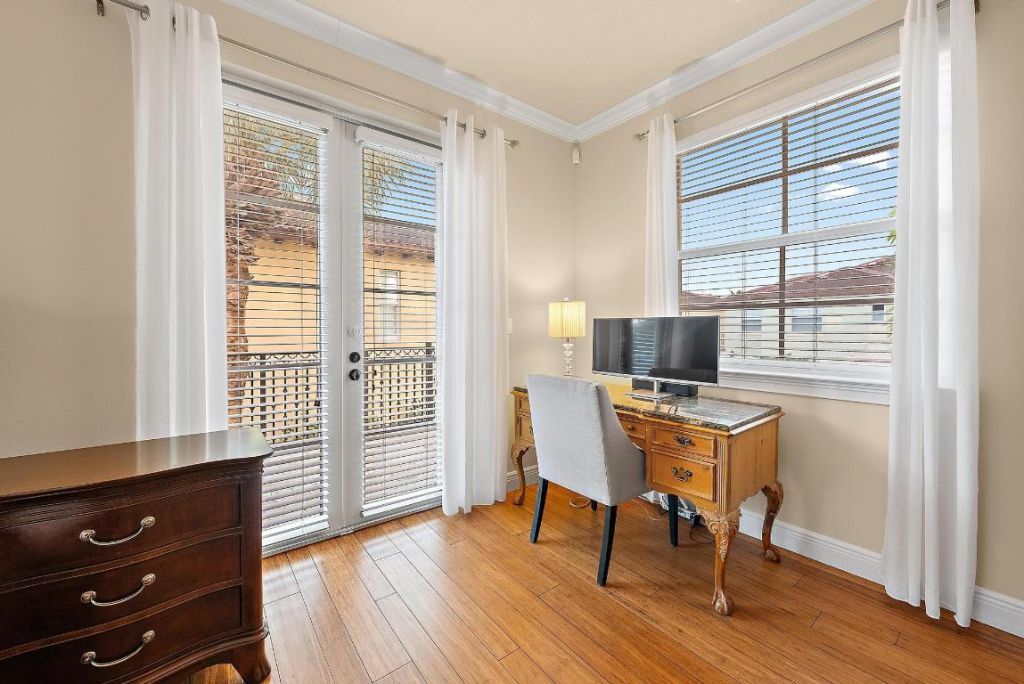 107 Via Poinciana Lane, Boca Raton, FL 33487 Photo