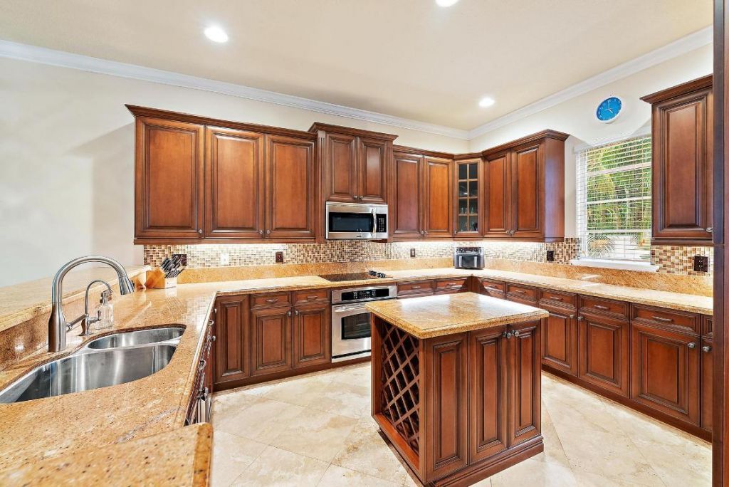 107 Via Poinciana Lane, Boca Raton, FL 33487 Photo